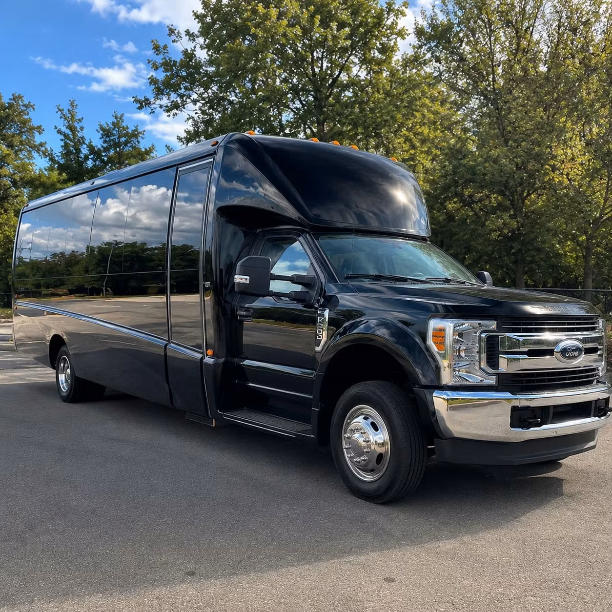 18 passenger minibus
