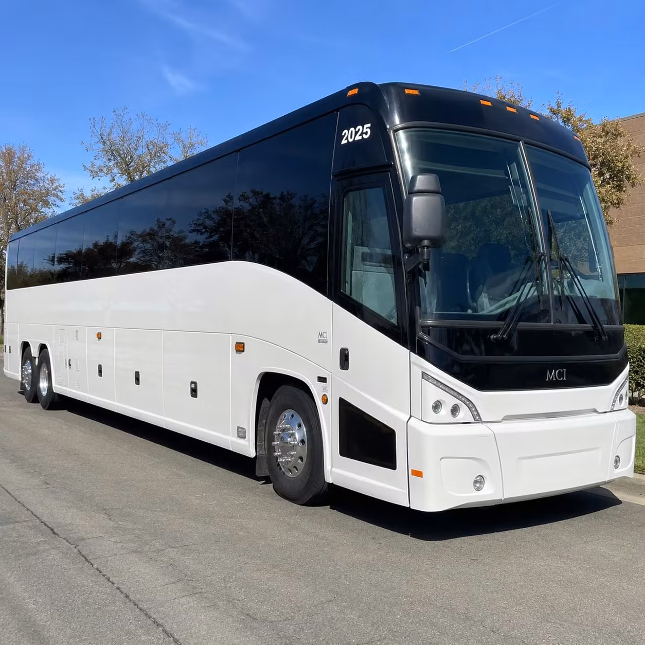 busrentaledison com is the smarter way to handle edison airport transfers
