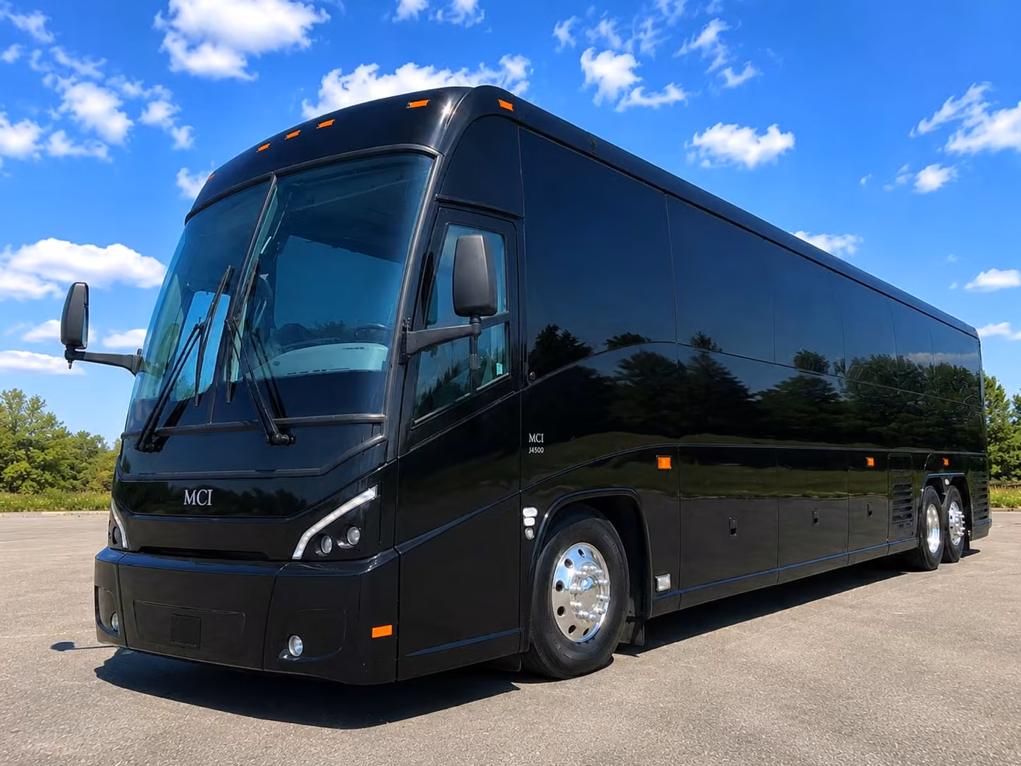 charter buses in edison handle large prom groups with ease