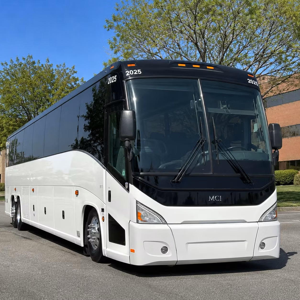 corporate event bus rentals for conferences and meetings in edison