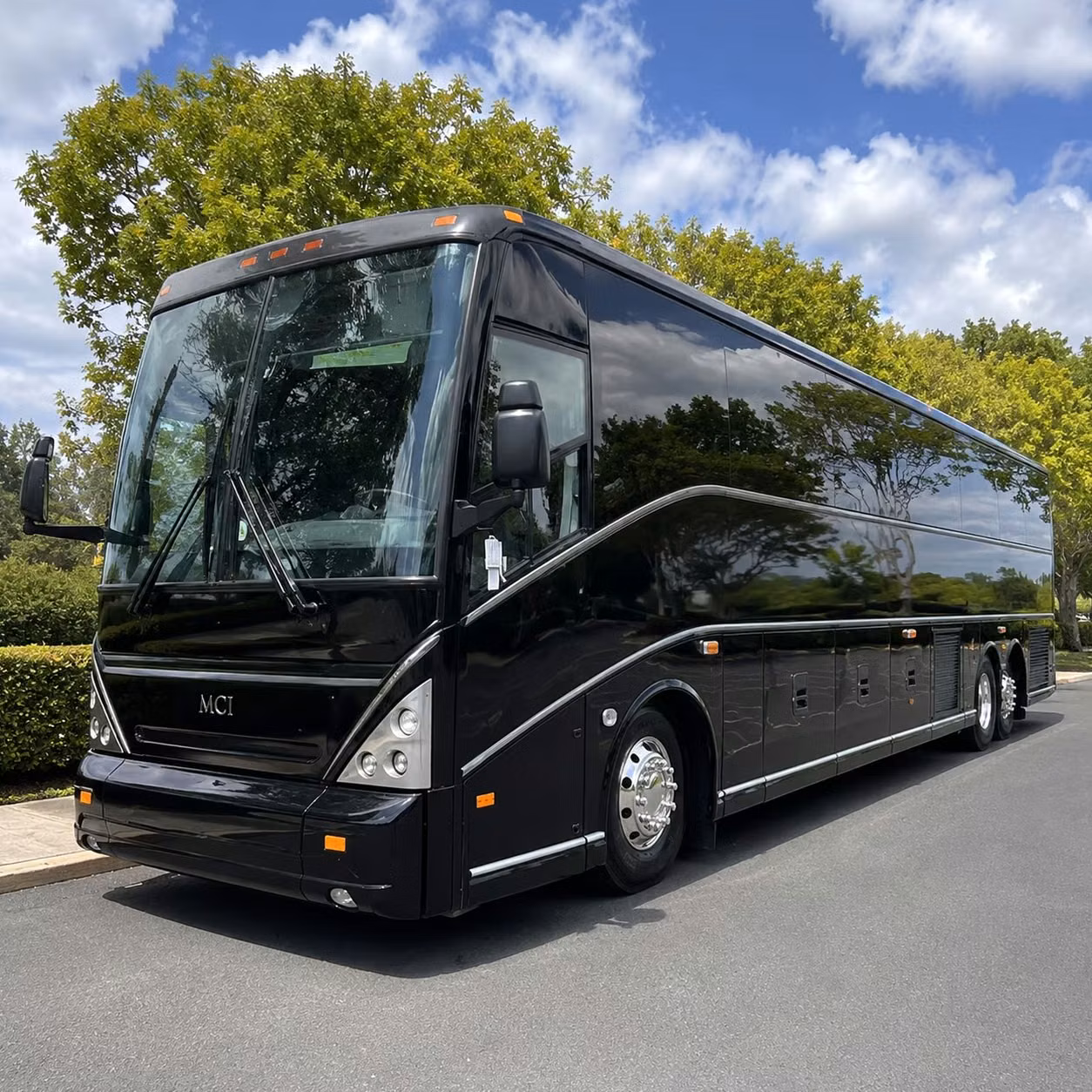 edison corporate shuttle service for pharmaceutical and tech campuses