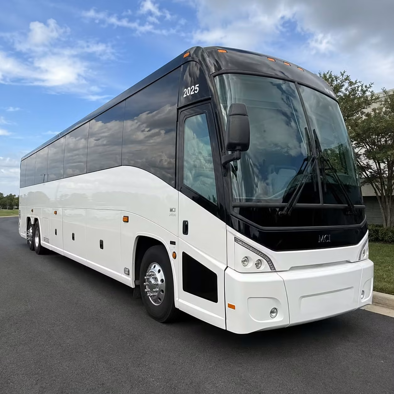 start planning your edison field trip to new york city with a charter bus today